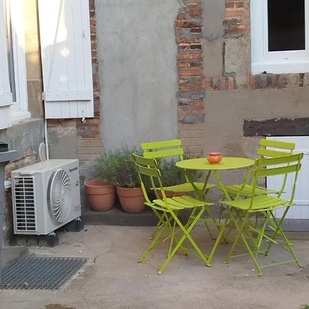 2 5mn Gare Moulins (Allier)